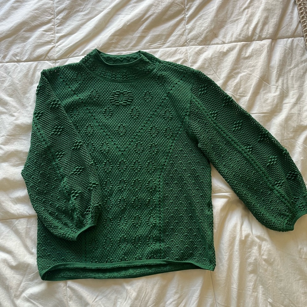 White House Black Market Green Top